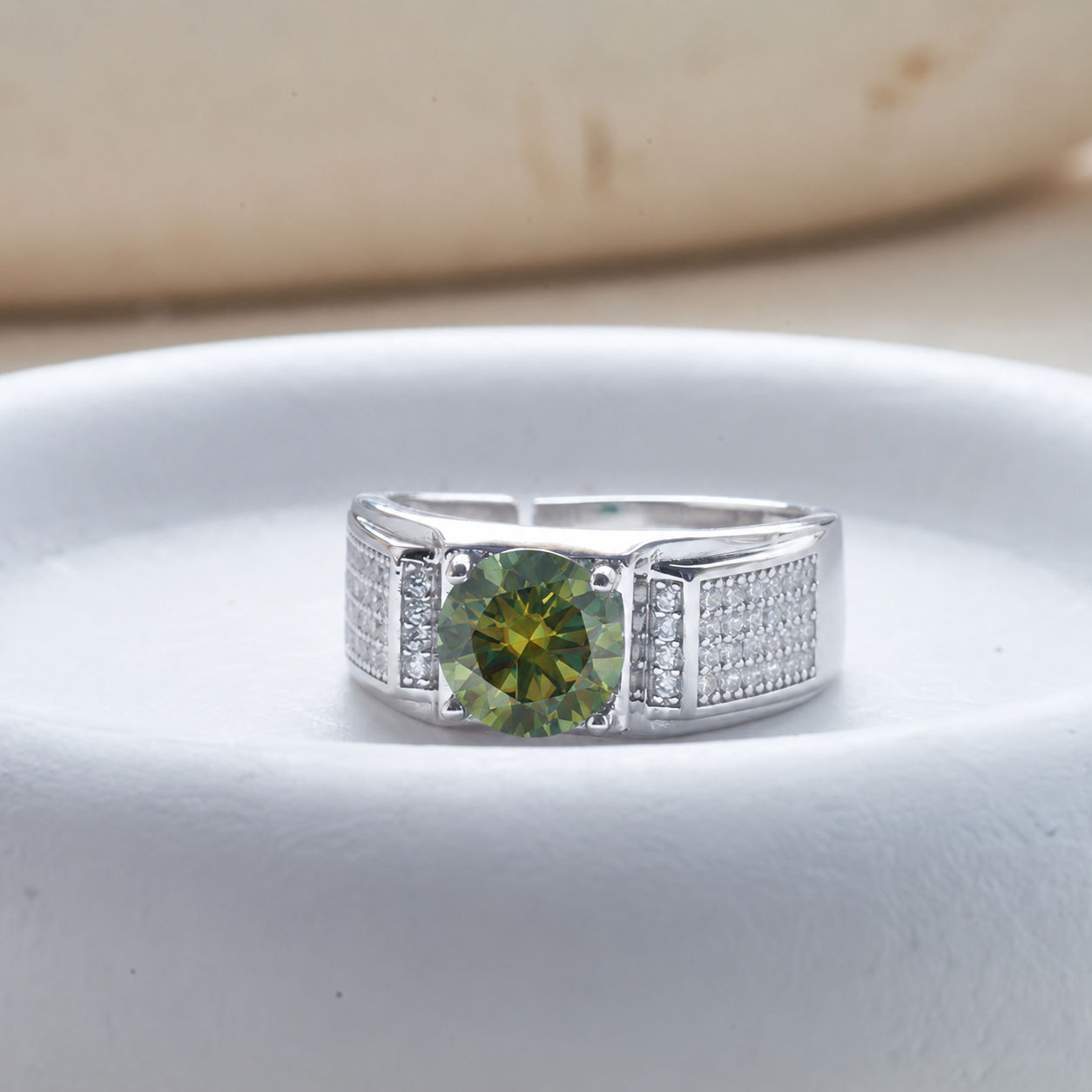 Anillo Royale Moissanita