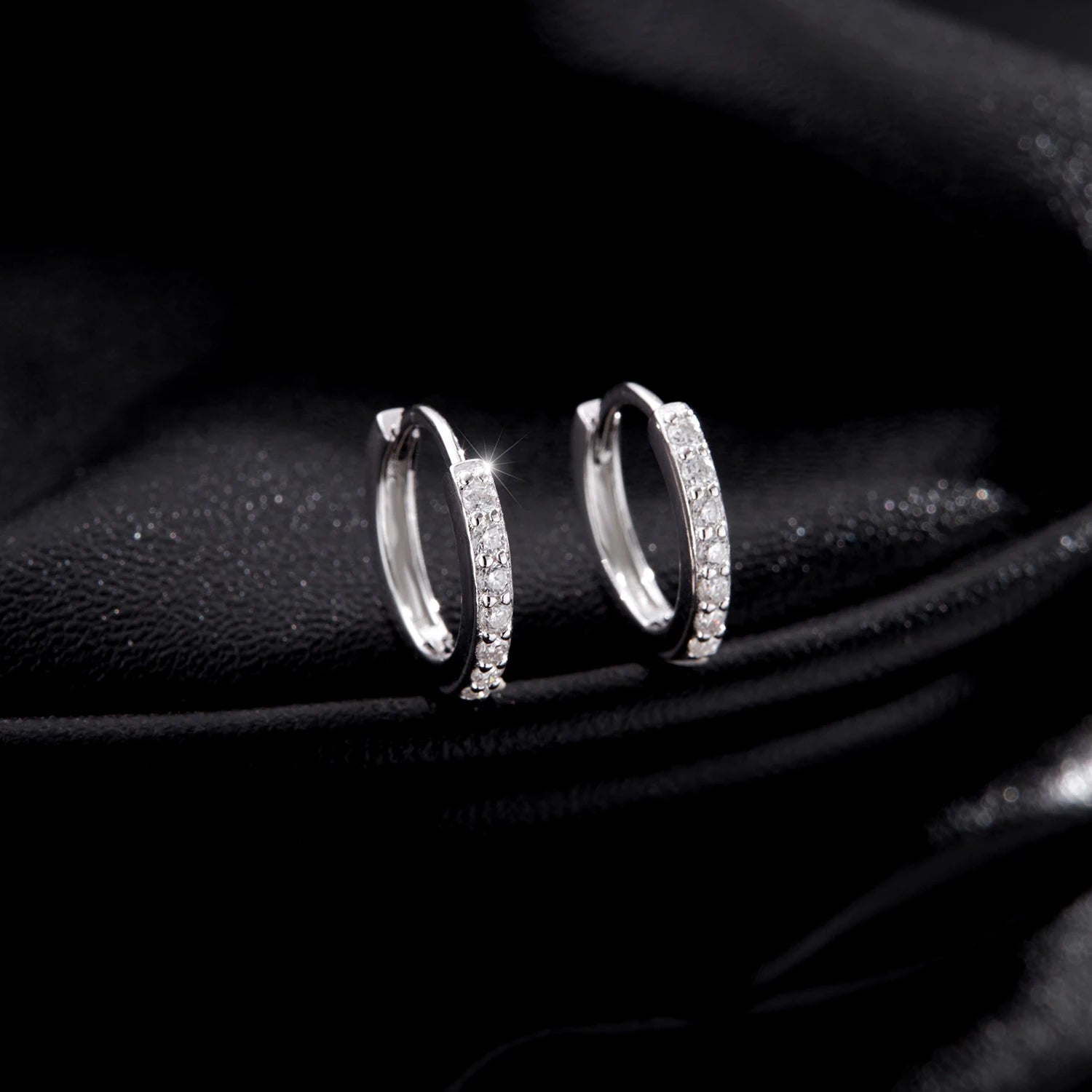 Aretes Halo Brilliance