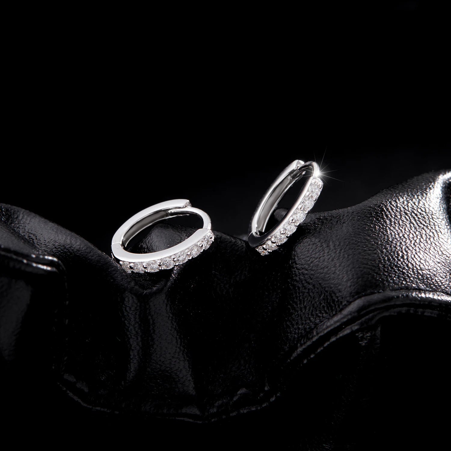 Aretes Halo Brilliance