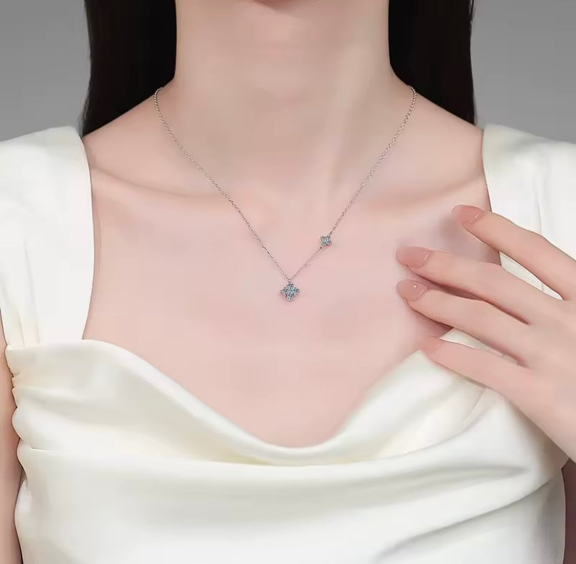 Golden Clover Pendant Silver Necklace